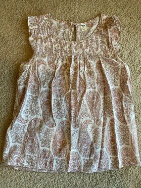 Old Navy Cream Sleeveless Top with Pink Paisley Print
